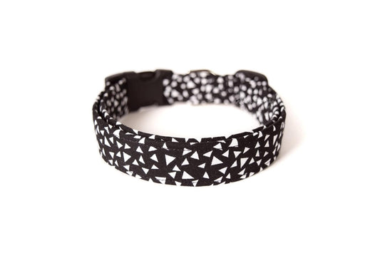 Black & White Triangles Dog Collar