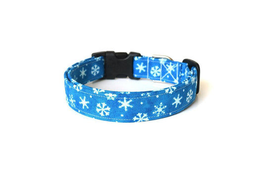 Blue & White Snowflakes Winter Dog Collar