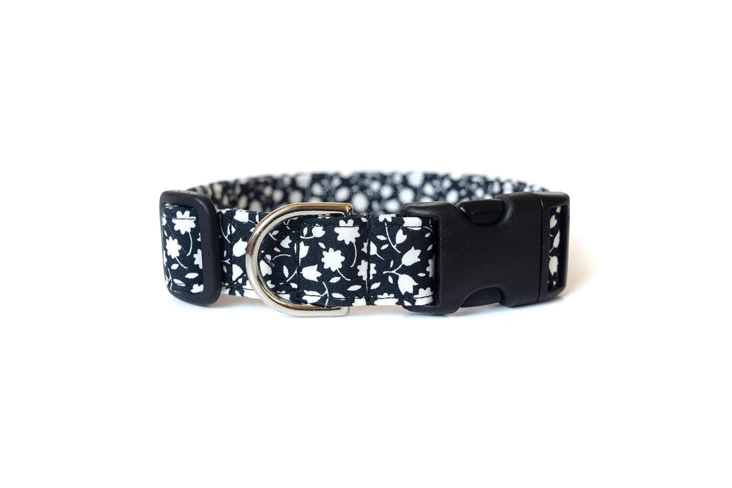 Black & White Floral Dog Collar