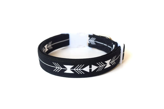Black & White Southwest Tribal Dog Collar