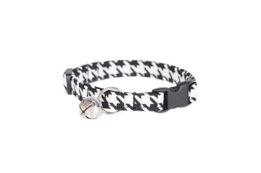 Black & White Houndstooth Cat Collar