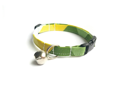 Green Geometric Cat Collar - Green, Yellow & White Geometric Pattern - Breakaway Cat Collar - Handmade by Kira's Pet Shop