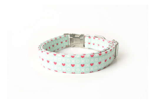 Mint Seafoam Green & Pink Hearts Dog Collar - Valentine's Day Xs & Os - Handmade by Kira's Pet Shop