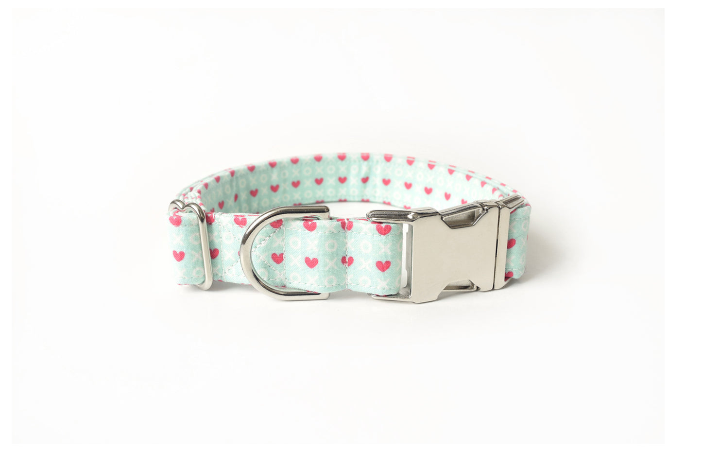 Mint Seafoam Green & Pink Hearts Dog Collar - Valentine's Day Xs & Os - Handmade by Kira's Pet Shop