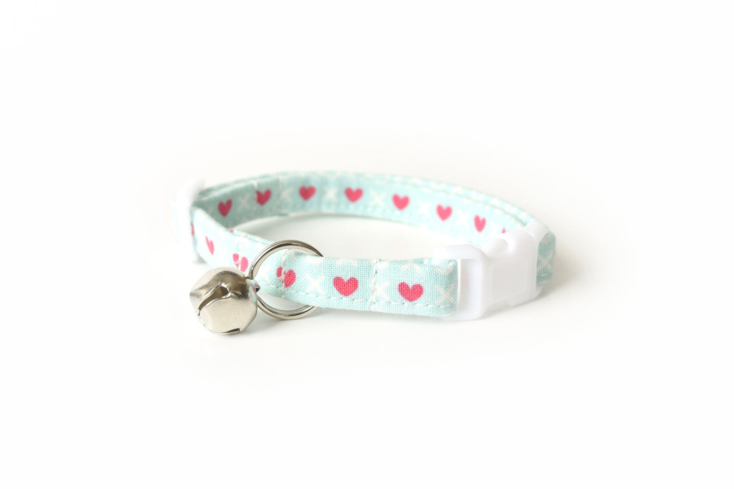 Mint Seafoam Cat Collar - Seafoam Green with Pink Hearts - Valentine's Day Cat Collar - Breakaway Cat Collar - Handmade by Kira's Pet Shop