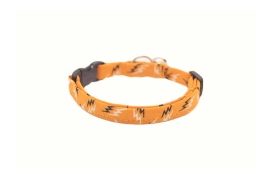Yellow Lightning Bolts Breakaway Cat Collar - Yellow Cat Collar with Black & White Lightning Bolts - Handmade by Kira's Pet Shop